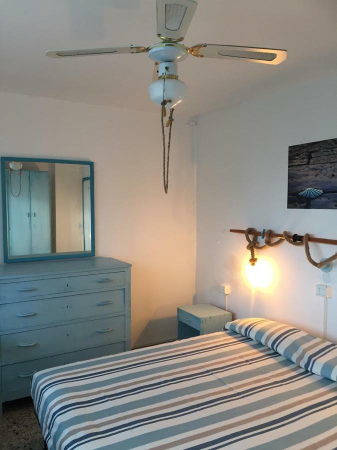 Apartamento Il Rifugio Del Pescatore Rímini Exterior foto