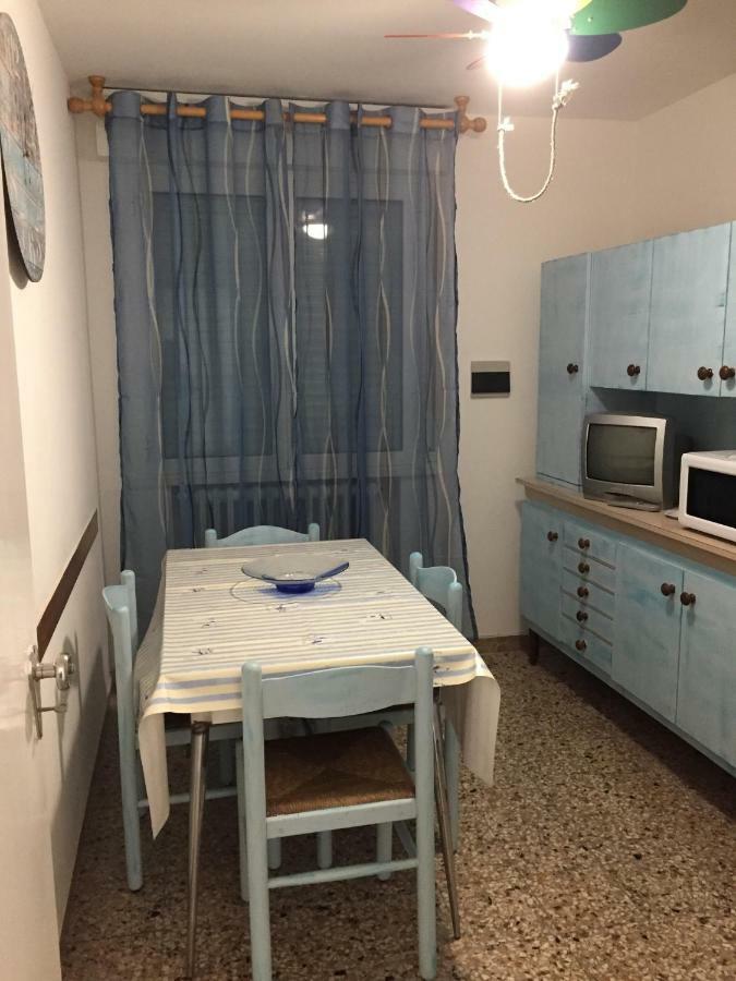 Apartamento Il Rifugio Del Pescatore Rímini Exterior foto