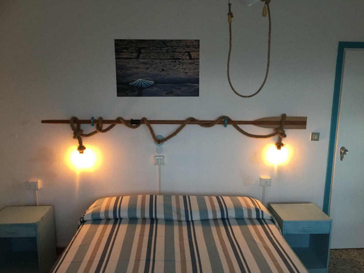 Apartamento Il Rifugio Del Pescatore Rímini Exterior foto