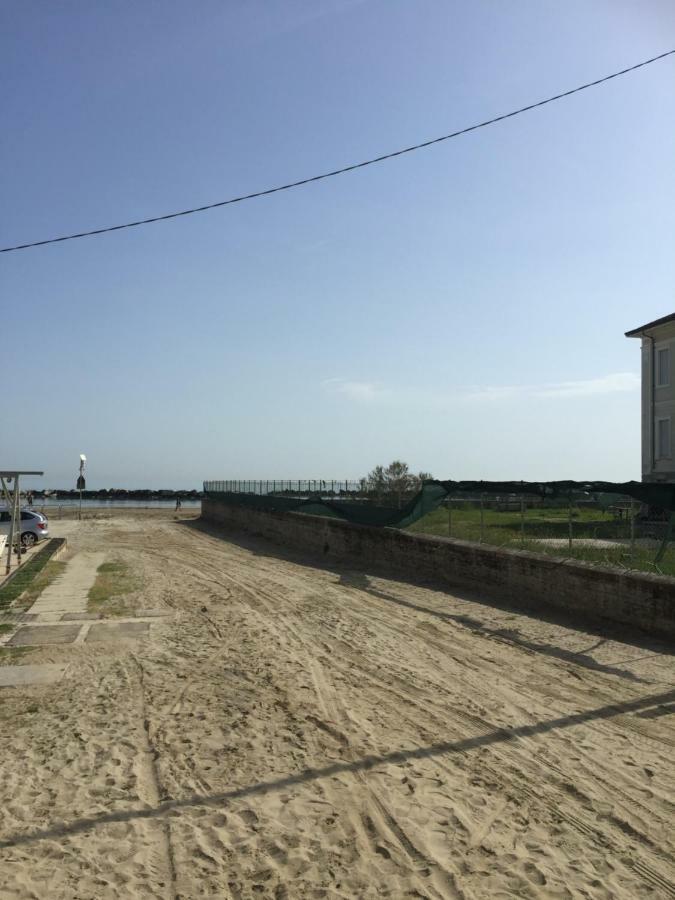 Apartamento Il Rifugio Del Pescatore Rímini Exterior foto